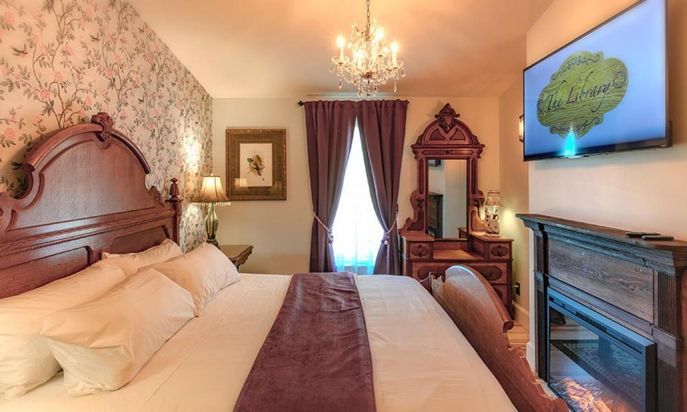 דהפוניאק ספרינגס Sunbright Inn מראה חיצוני תמונה